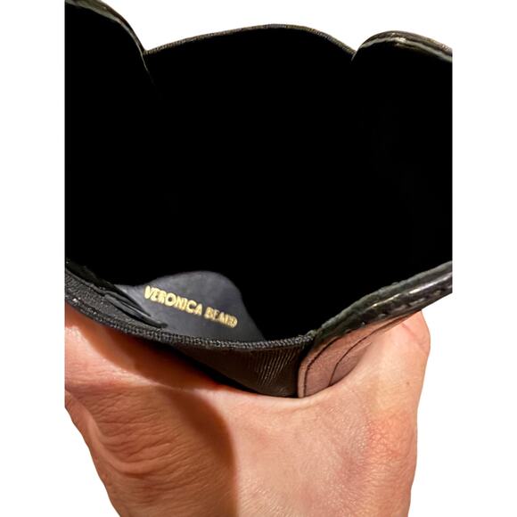 Nearly New! Veronica Beard Winnie Water Resistant Chelsea Boots in Black Sz. 9.5 - Picture 9 of 10